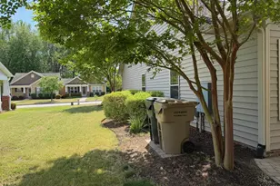 125 E Moss Creek Dr, Clayton, NC 27520 - Photo 24
