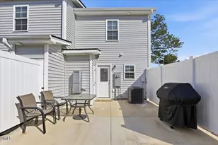 96 Linda St, Princeton, NC 27569 - Photo 4