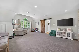 105 Fifemoor Ct, Cary, NC 27518 - Photo 40