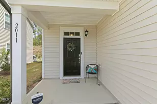 2011 Seford Dr, Durham, NC 27703 - Photo 4