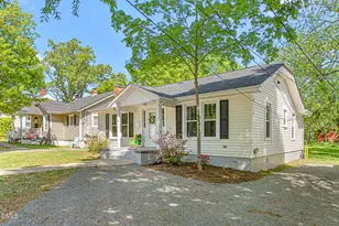 314 Atwater St, Burlington, NC 27215 - Photo 2