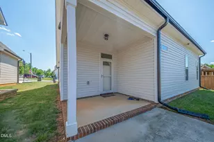 802 Hickory Ln, Mebane, NC 27302 - Photo 4