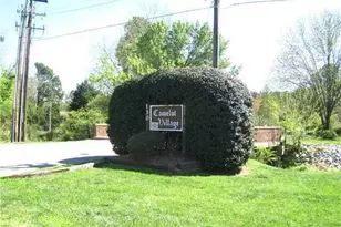 130 S Estes Dr, Chapel Hill, NC 27514 - Photo 1