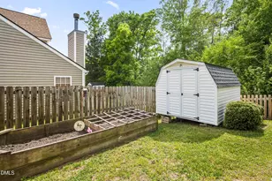 108 Trevor Ridge Dr, Holly Springs, NC 27540 - Photo 24