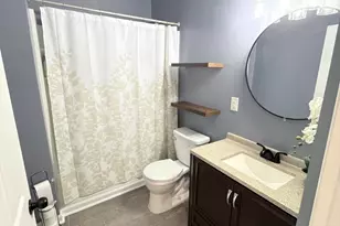 928 E Davis St, Burlington, NC 27215 - Photo 10