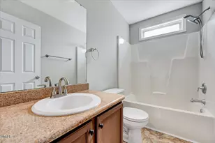 400 N Water's Edge Dr, Durham, NC 27703 - Photo 22