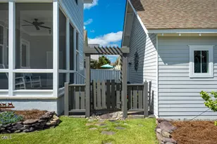 85 Summersweet Ln, Chapel Hill, NC 27516 - Photo 34