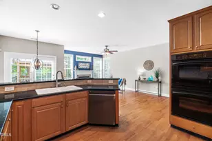 9113 White Eagle Ct, Raleigh, NC 27617 - Photo 16