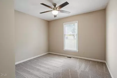 10 Petersburg Place, Durham, NC 27703 - Photo 16