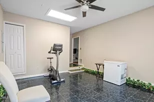 10 Petersburg Pl, Durham, NC 27703 - Photo 26