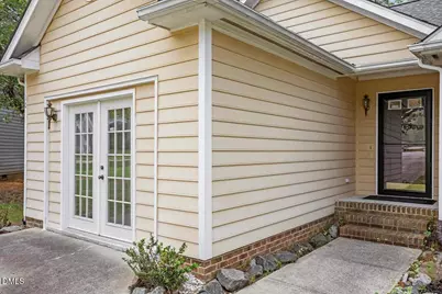 10 Petersburg Place, Durham, NC 27703 - Photo 36