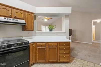 10 Petersburg Place, Durham, NC 27703 - Photo 8