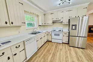 1707 Peace St, Henderson, NC 27536 - Photo 10