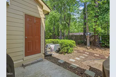 718 Wickham Ridge Road, Apex, NC 27539 - Photo 34