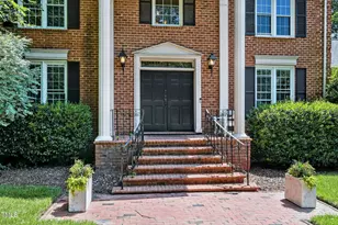 6 St James Pl, Chapel Hill, NC 27514 - Photo 2