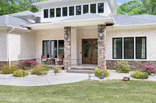 425 Ocoee Falls Dr, Chapel Hill, NC 27517 - Photo 2