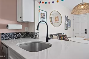 807 W Trinity Ave, Durham, NC 27701 - Photo 22