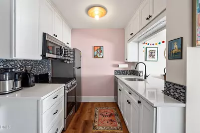 807 W Trinity Avenue #Apt 125, Durham, NC 27701 - Photo 6