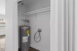 8206 Merriweather Cir, Raleigh, NC 27616 - Photo 10