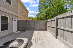 8206 Merriweather Cir, Raleigh, NC 27616 - Photo 30