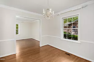 407 Overland Dr, Chapel Hill, NC 27517 - Photo 8