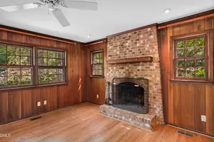 407 Overland Dr, Chapel Hill, NC 27517 - Photo 12