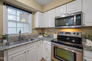 109 Sully Ct, Chapel Hill, NC 27514 - Photo 20