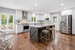 12 Lanier Dr, Chapel Hill, NC 27517 - Photo 1