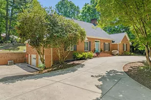 12 Lanier Dr, Chapel Hill, NC 27517 - Photo 38