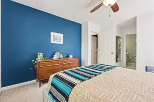 4204 Loch Harbour Ln, Raleigh, NC 27606 - Photo 14