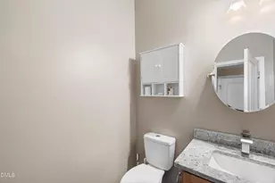 454 Stobhill Ln, Holly Springs, NC 27540 - Photo 10