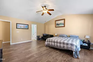 454 Stobhill Ln, Holly Springs, NC 27540 - Photo 32