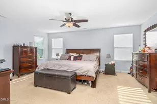110 Green Willows Dr, Clayton, NC 27527 - Photo 10
