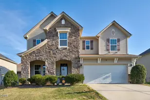 110 Green Willows Dr, Clayton, NC 27527 - Photo 2