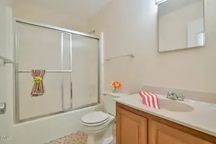 105 Fidelity St, Carrboro, NC 27510 - Photo 10