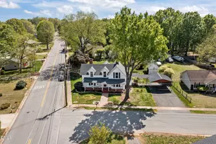222 E Minneola St, Gibsonville, NC 27249 - Photo 4