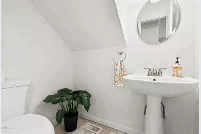 232 W Elm Avenue, Holly Springs, NC 27540 - Photo 14
