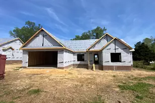 507 N Hillandale Dr, Fremont, NC 27830 - Photo 1