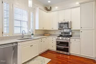 8604 Society Pl, Raleigh, NC 27615 - Photo 10