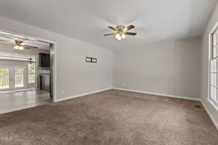 1106 Mohawk Ave, Fayetteville, NC 28303 - Photo 4