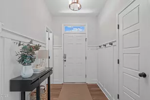 919 Award St, Fuquay Varina, NC 27526 - Photo 2