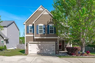 919 Award St, Fuquay Varina, NC 27526 - Photo 2
