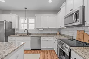 919 Award St, Fuquay Varina, NC 27526 - Photo 12