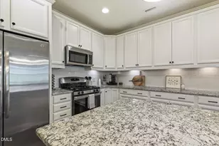 104 Secret Grove Ln, Holly Springs, NC 27540 - Photo 14
