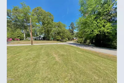 1604 Crescent Drive, Henderson, NC 27536 - Photo 10