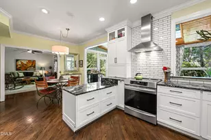 2112 Ridgefield Dr, Chapel Hill, NC 27517 - Photo 14