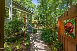 2112 Ridgefield Dr, Chapel Hill, NC 27517 - Photo 44