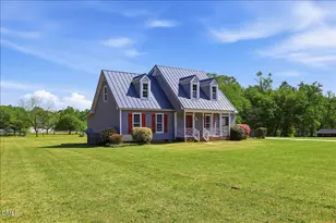 107 Lakeside Dr, Selma, NC 27576 - Photo 4