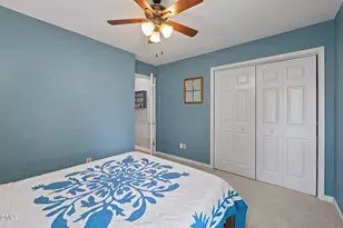 105 Elmwood Cir, Chapel Hill, NC 27514 - Photo 30