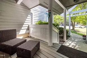 105 Elmwood Cir, Chapel Hill, NC 27514 - Photo 34